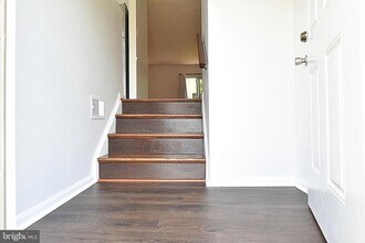 891 Bayridge Dr in Gaithersburg, MD - Building Photo - Building Photo