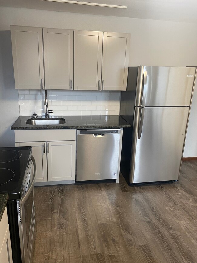 4609 Friendship Ave, Unit 2