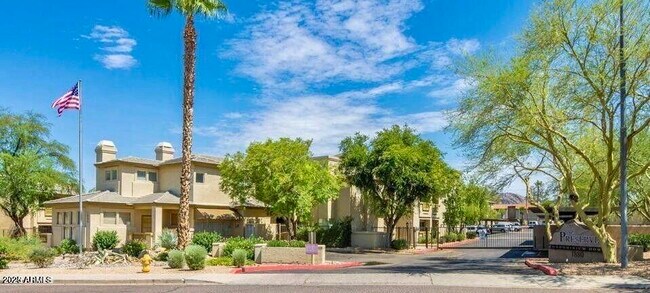 property at 1880 E Morten Ave