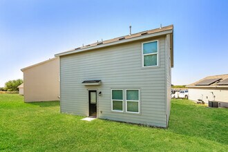 12110 Zoeller Cor in San Antonio, TX - Building Photo - Building Photo