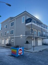 20 Virginia Ave in Long Beach, NY - Foto de edificio - Building Photo