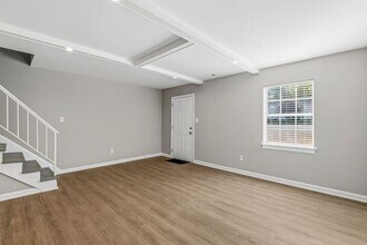 5729 Bramblegate Rd in Greensboro, NC - Building Photo - Building Photo