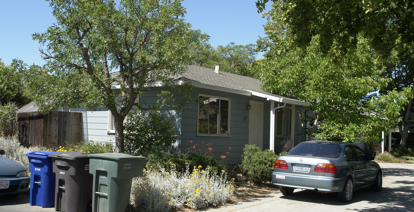 1843 Mcnorth Dr in Concord, CA - Building Photo