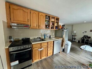 15 Chester St in Cambridge, MA - Building Photo - Building Photo