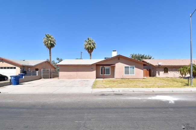 property at 2878 S 18th Ave