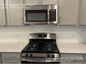 236 Garden Vine Trl in Raleigh, NC - Building Photo - Building Photo