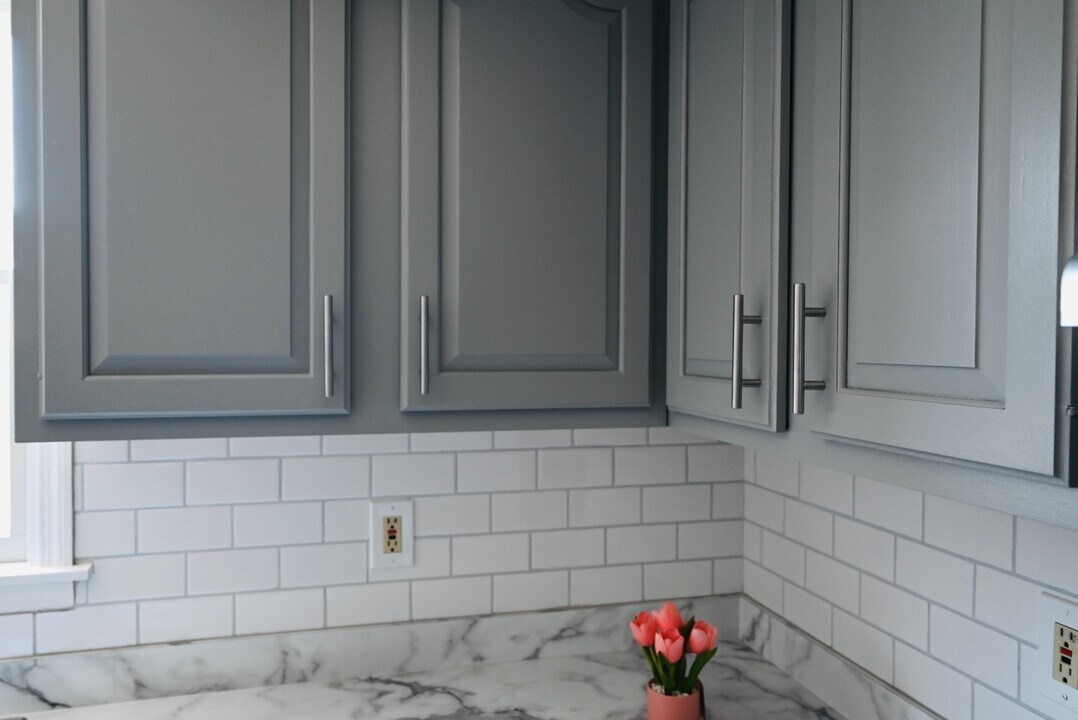 111 Lee Ann Ct in Enola, PA - Building Photo