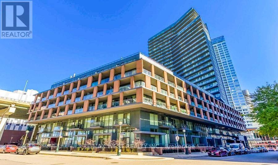 20-620 Bruyeres Mews in Toronto, ON - Building Photo
