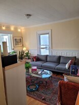 7 Craigie Terrace in Somerville, MA - Building Photo