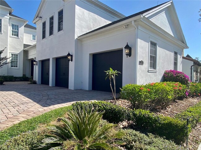 307 Acadia Ln