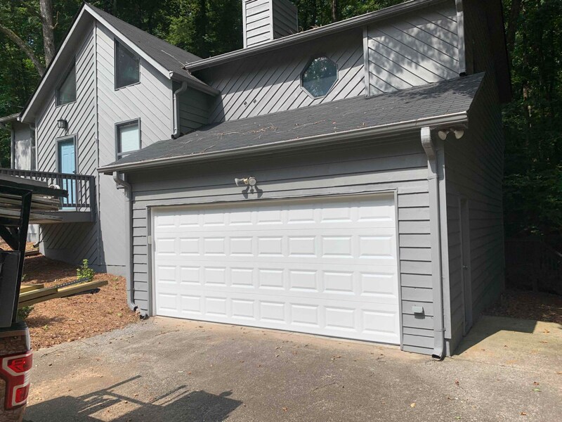 4053 Maxanne Dr NW in Kennesaw, GA - Building Photo