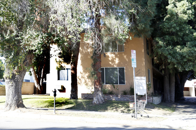 4525-4533 Willis Ave in Sherman Oaks, CA - Building Photo - Primary Photo