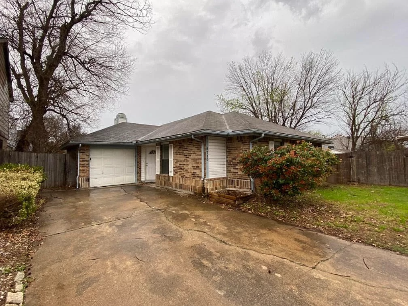 6710 Oriole Ct in Fort Worth, TX - Building Photo