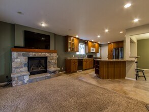 7449 Magic Hills Cir in Cottonwood Heights, UT - Building Photo - Building Photo
