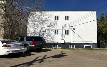 10731 102nd St NW in Edmonton, AB - Building Photo - Other