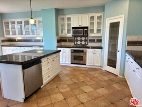 43029 59th St W in Lancaster, CA - Building Photo - Building Photo