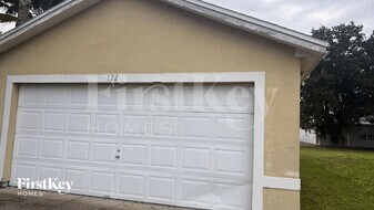 122 Barrington Dr, Unit 1 in Kissimmee, FL - Building Photo