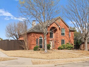 3017 Manga Dr in Plano, TX - Foto de edificio - Building Photo