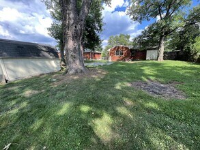 11002 Albion Dr in Louisville, KY - Building Photo - Building Photo