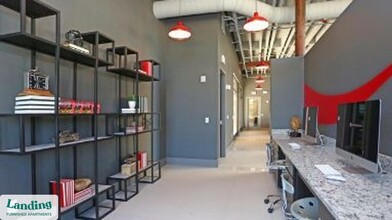 650 S Main St in Fort Worth, TX - Building Photo - Building Photo