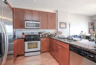 451 W Huron St-Unit -1104 in Chicago, IL - Building Photo - Building Photo
