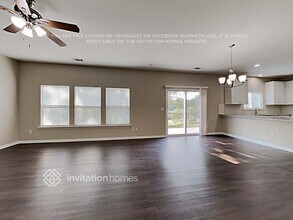 9237 Seamill Rd in Charlotte, NC - Foto de edificio - Building Photo