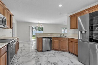 81 Panorama Dr in Palm Coast, FL - Foto de edificio - Building Photo