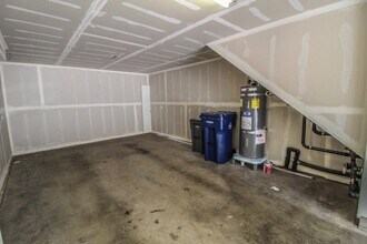 7550 129th Pl SE in Newcastle, WA - Building Photo - Building Photo