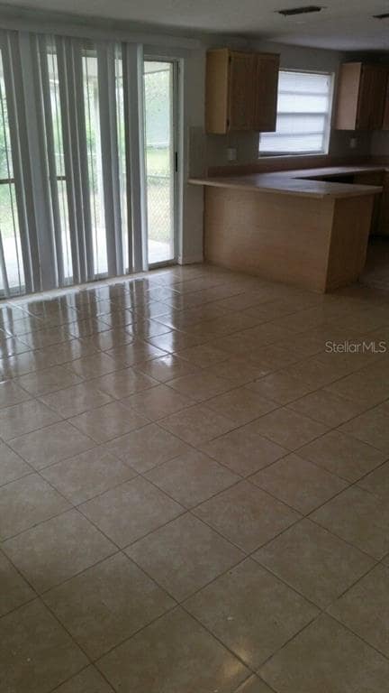 1049 S Terry Ave in Lakeland, FL - Building Photo - Building Photo