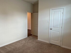 5832 Rostherne Dr in Aubrey, TX - Building Photo - Building Photo