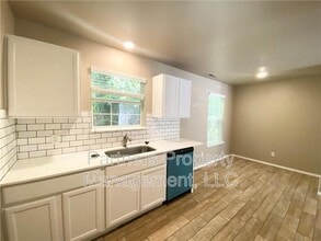 1530 N Addington Ave in Fayetteville, AR - Building Photo - Building Photo