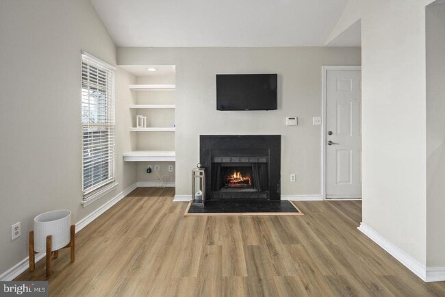 12157 Penderview Terrace in Fairfax, VA - Building Photo - Building Photo