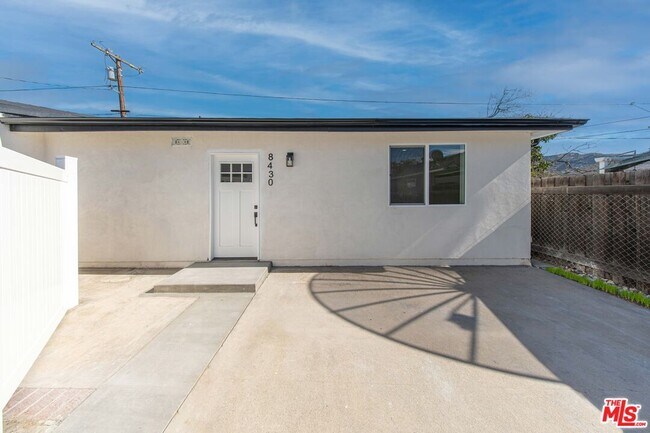 property at 8430 Glenoaks Blvd