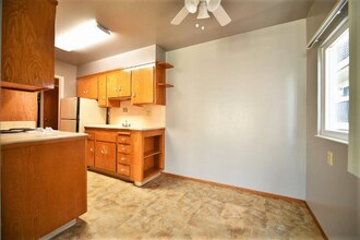 301 Lenox Ave in Oakland, CA - Building Photo - Building Photo