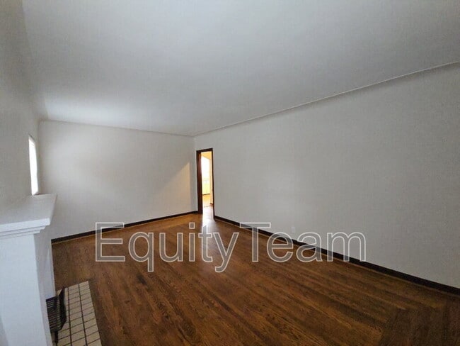 4379 Ridgeview Ave in Cincinnati, OH - Building Photo - Building Photo