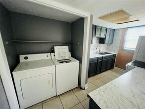 2769 L B McLeod Rd in Orlando, FL - Building Photo - Building Photo