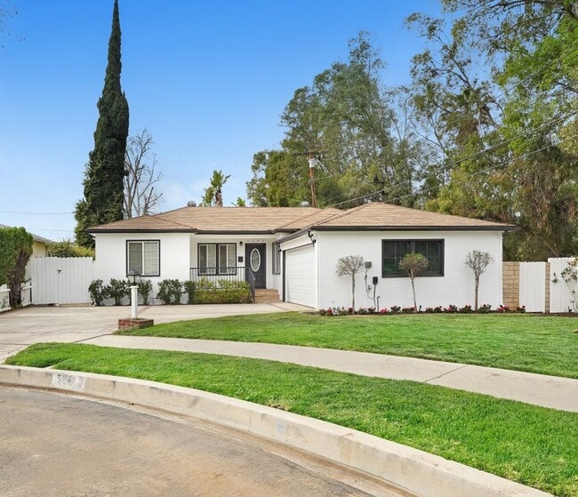 property at 5245 Seville Ave