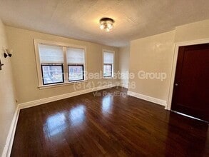 2633 Russell Blvd in St. Louis, MO - Building Photo - Building Photo