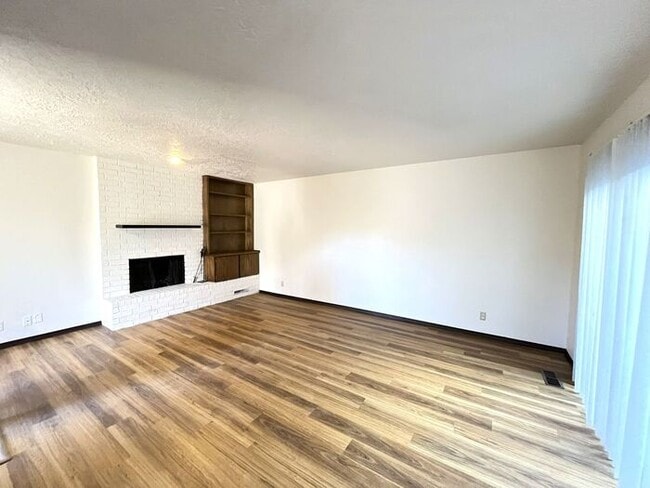 3815 Lynnbrook Cir in Norman, OK - Building Photo - Building Photo