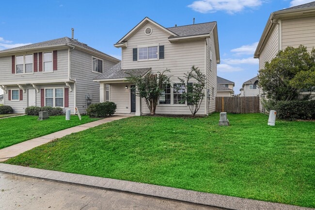 1091 Verde Trails Dr in Houston, TX - Building Photo - Building Photo