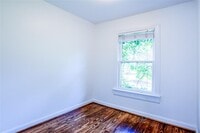 602.5 Fairbanks St photo'