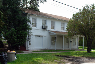 206 Murillo Ave Apartments