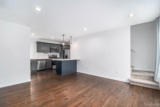 1508 Gardenia Ave in Royal Oak, MI - Building Photo - Building Photo