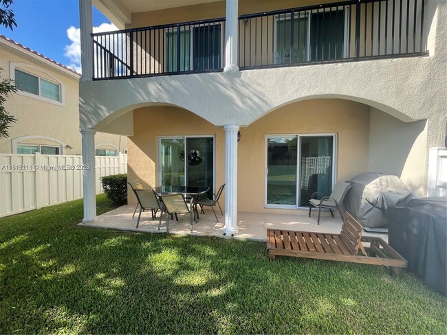 3454 NW 17th Terrace in Oakland Park, FL - Building Photo - Building Photo