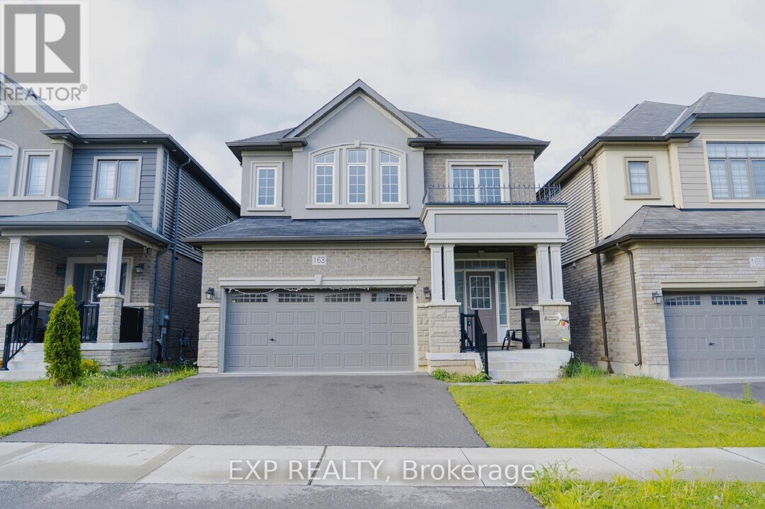 163 BILANSKI FARM Rd in Brantford, ON - Building Photo