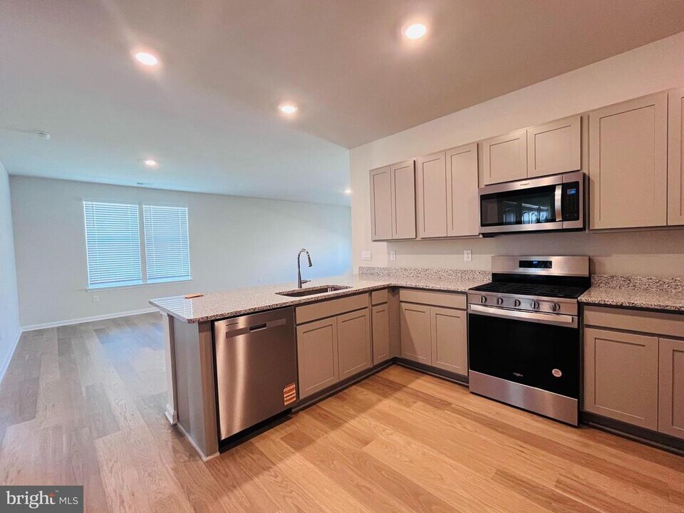 120 Ridgley Blvd in Dover, DE - Building Photo
