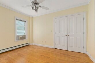 24 Speridakis Ter, Unit 24 in Cambridge, MA - Building Photo - Building Photo