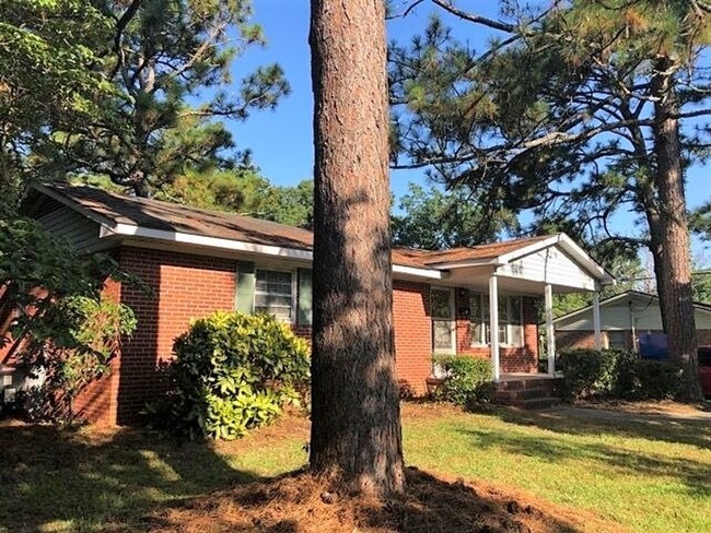 1934 Wayne Ln in Fayetteville, NC - Building Photo - Building Photo