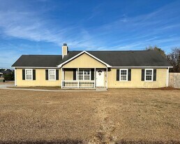 113 Byrum Run in Hubert, NC - Building Photo