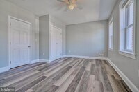 1915 E 29th St photo'